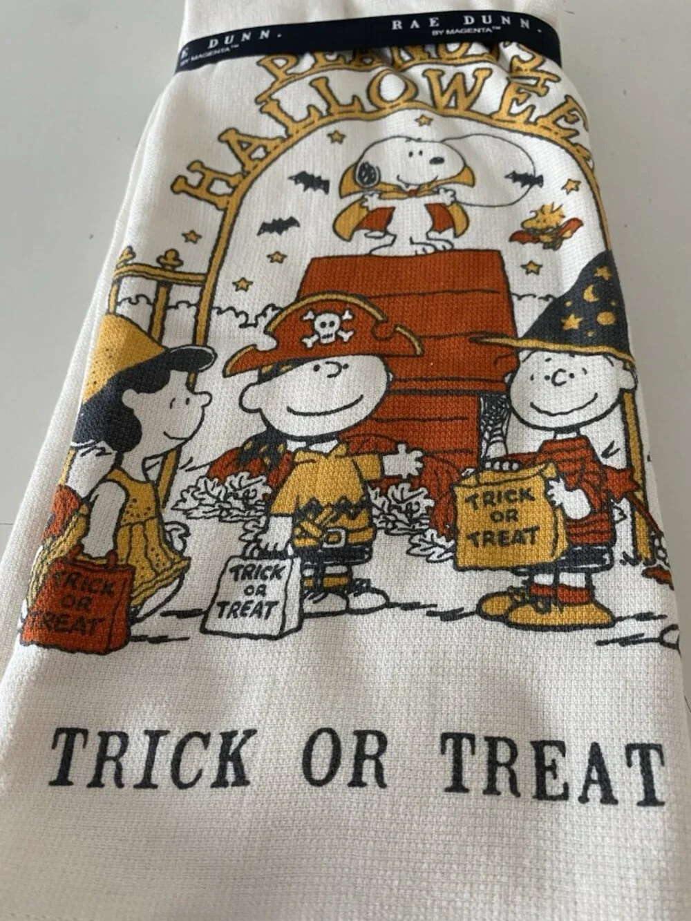 2 pack RAE DUNN PEANUTS Gang Snoopy trick or Treat Halloween Kitchen Towels NEW
